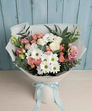 Букет цветов из:  Розы, Лизиантусы и Хризантемы в Еланском