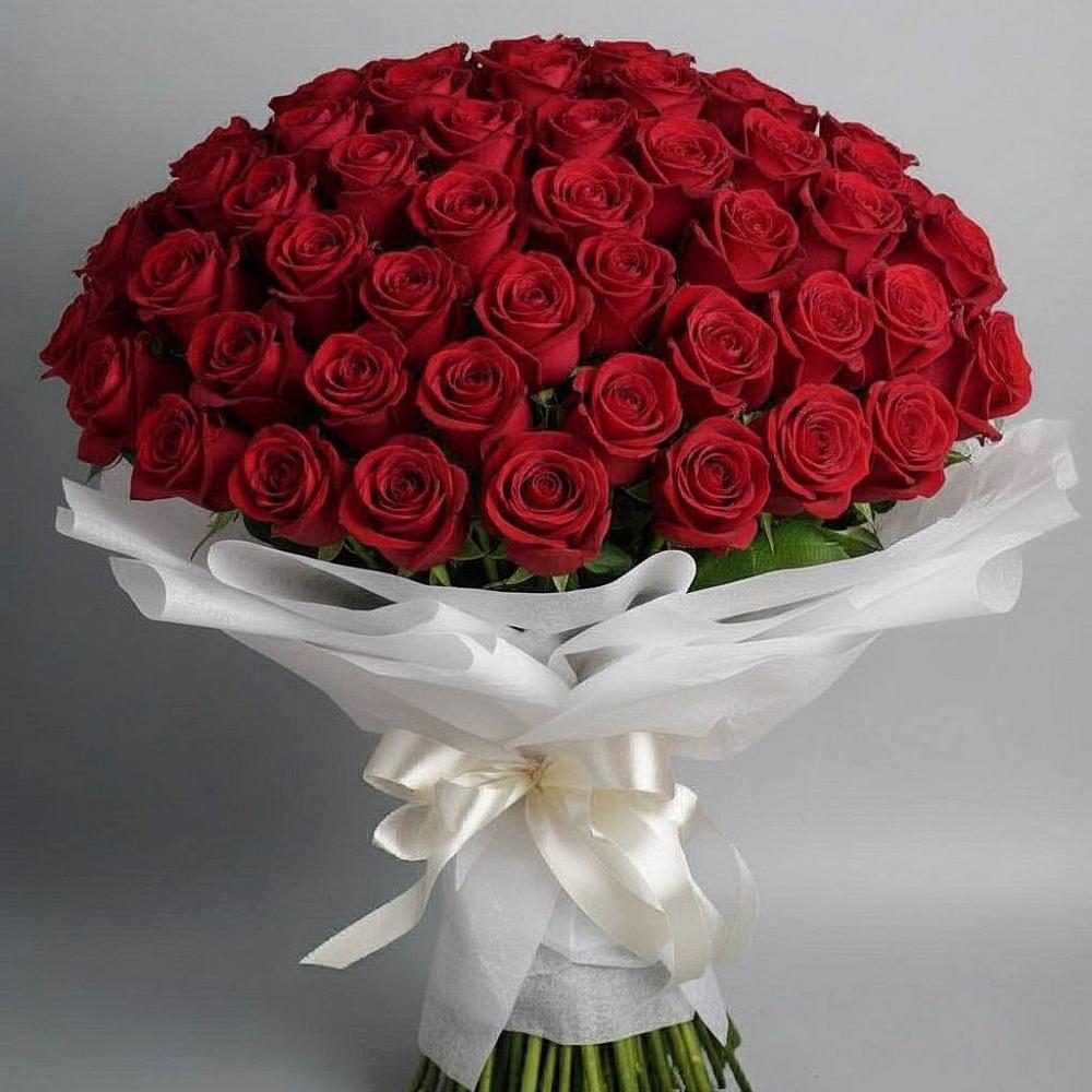 Букет 101 Красная роза Блэк Мэджик в Еланском