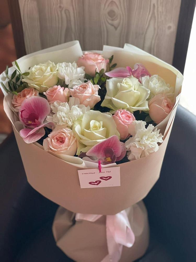 Букет цветов из: Орхидеи, Розы и Гвоздики в Еланском