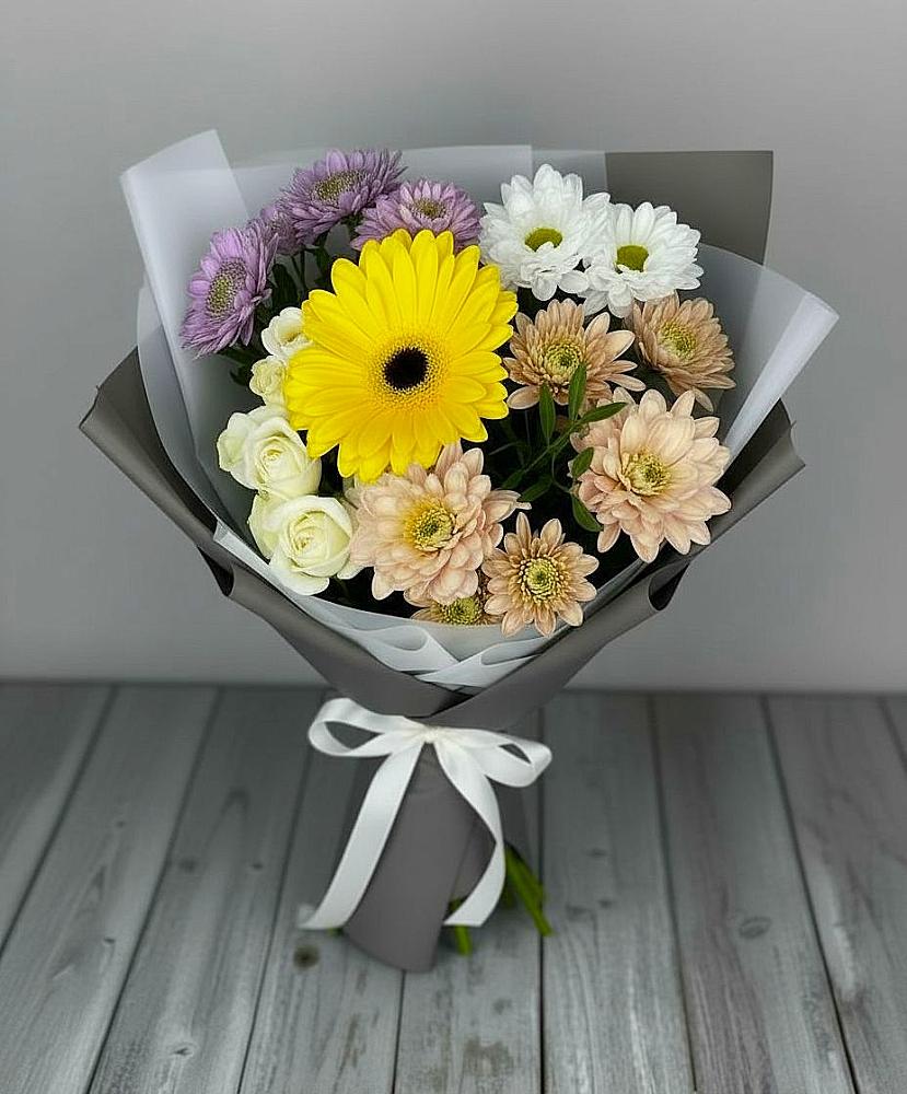 Букет цветов из: Розы, Герберы и Хризантемы в Еланском