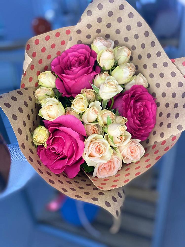 Букет цветов из: Розы в Еланском