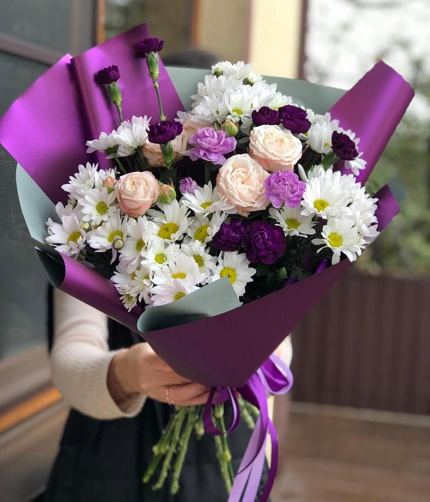 Букет фиолетовый сад в Еланском Букет цветов из: Хризантемы, Гвоздики и Розы в Еланском