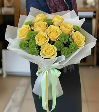 Букет цветов из:  Хризантемы и Розы в Еланском