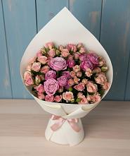 Букет цветов из:  Розы в Еланском