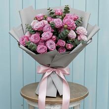 Букет цветов из:  Розы в Еланском